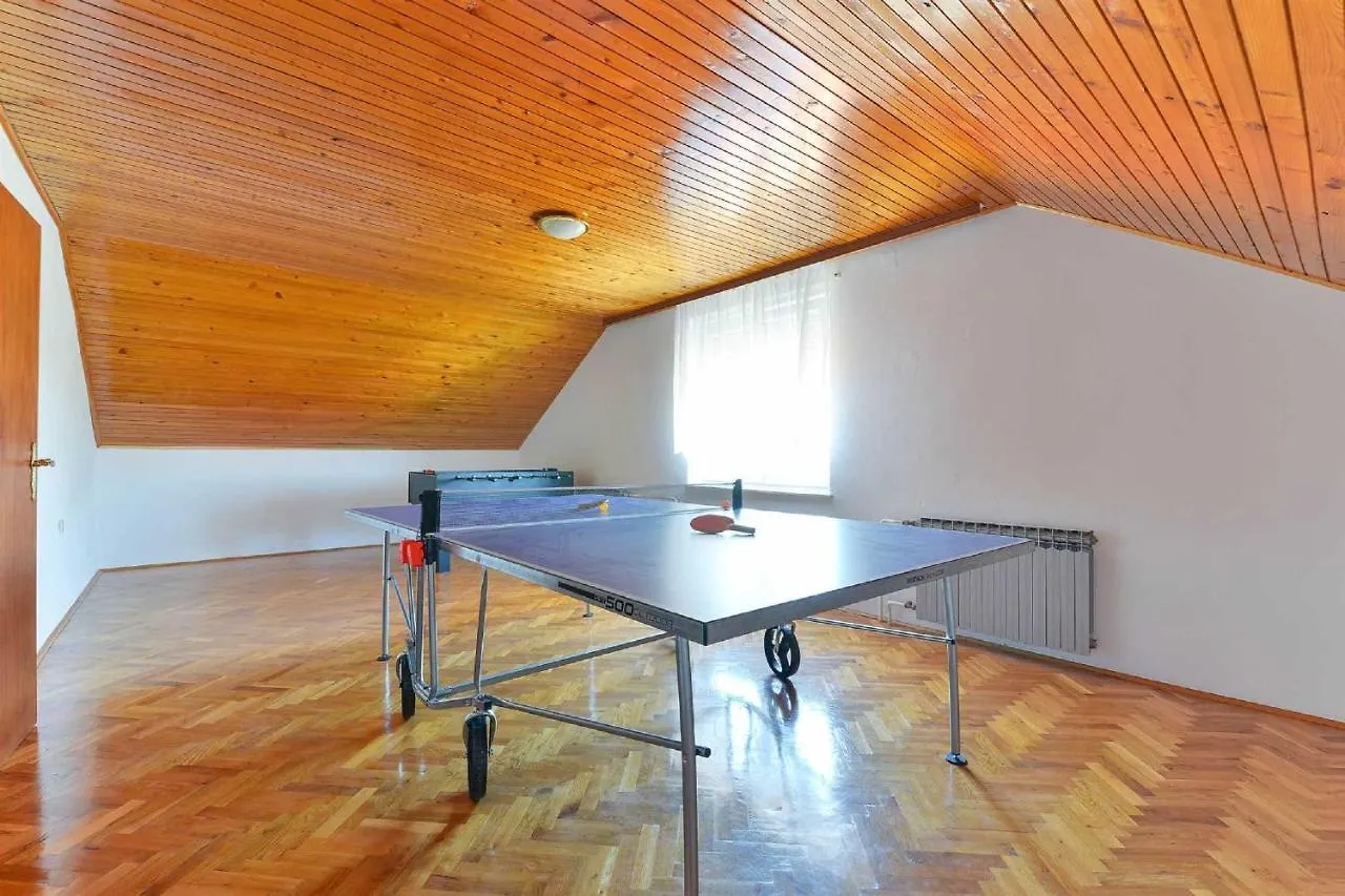 Holiday home Holiday House Vesna With Pool Suhovare